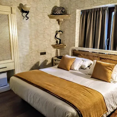 Arunda Luxury Boutique 4*