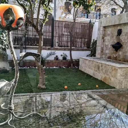 Arunda Luxury Boutique Guest house *