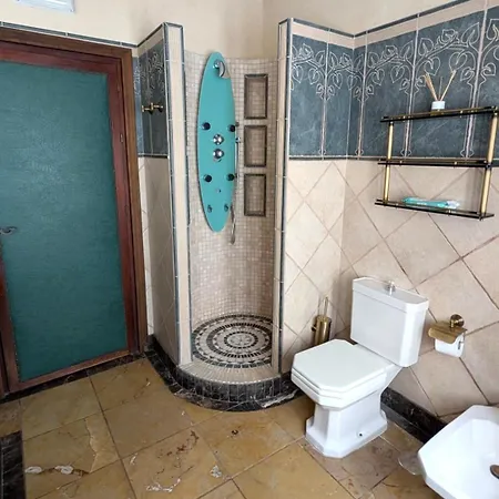 Arunda Luxury Boutique Guest house 4*