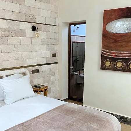 Arunda Luxury Boutique 4*